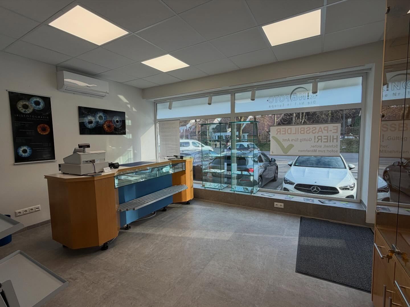 Verkaufsraum neues Studio